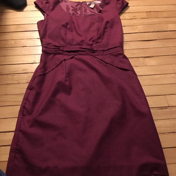 Burgundy dress - Picture 1 of 6